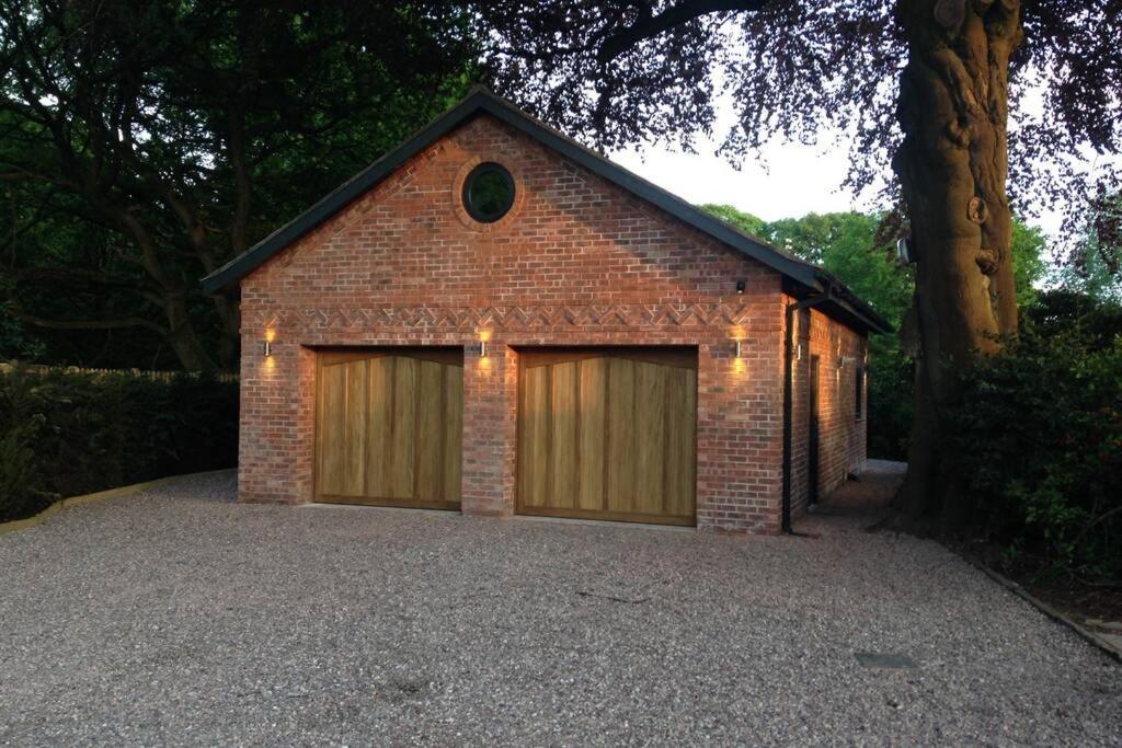 Вілла Luxury Coach House Next To Woodland In Натсфорд Екстер'єр фото